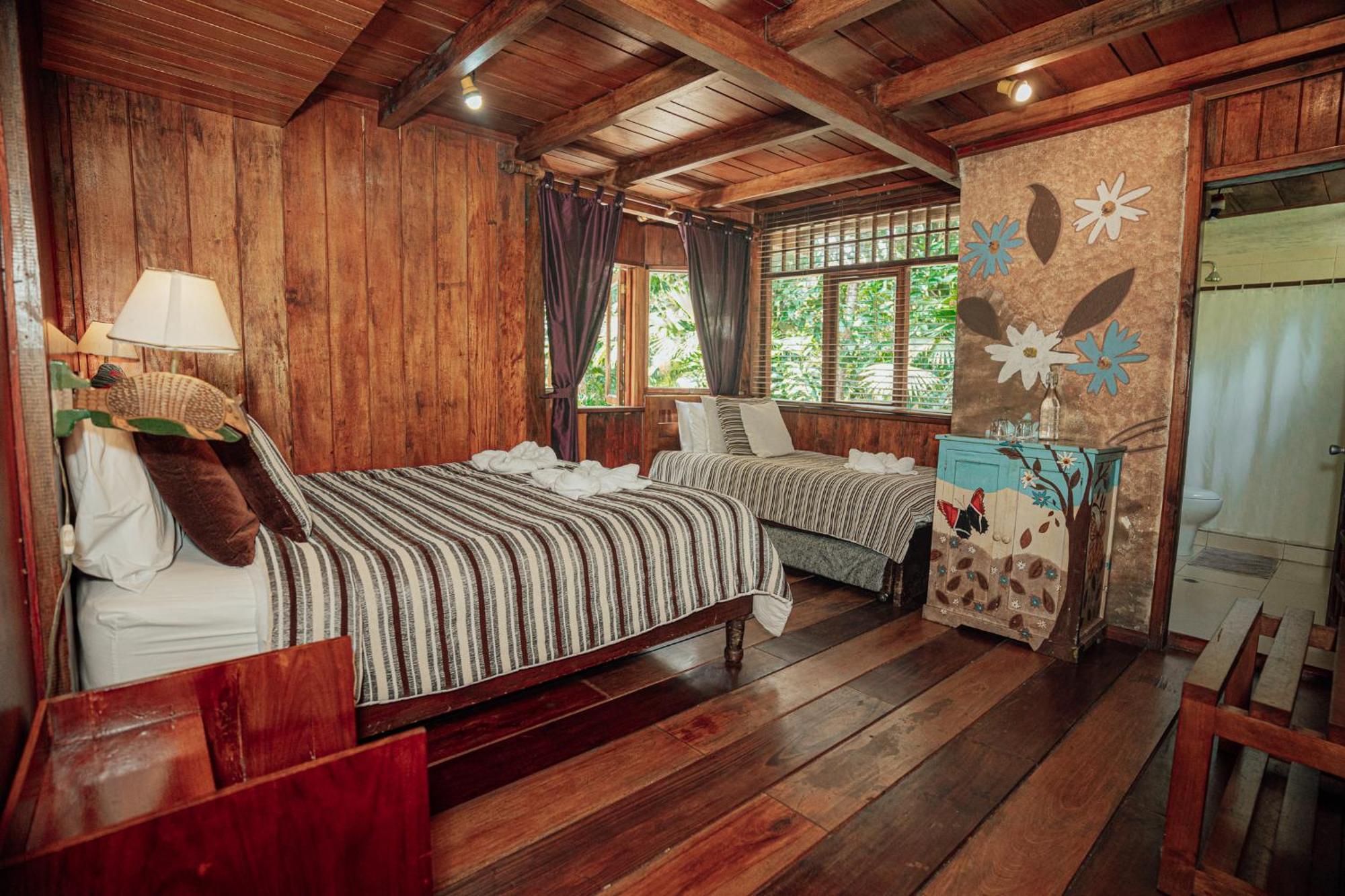 Mindo Garden Lodge And Wildlife Reserve מראה חיצוני תמונה