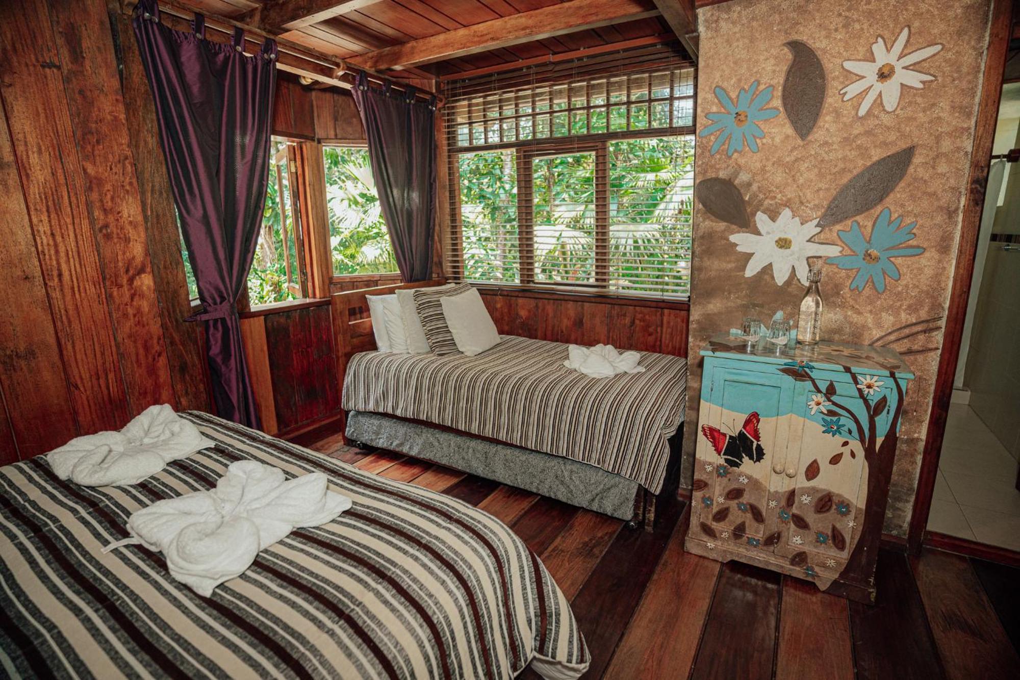 Mindo Garden Lodge And Wildlife Reserve מראה חיצוני תמונה