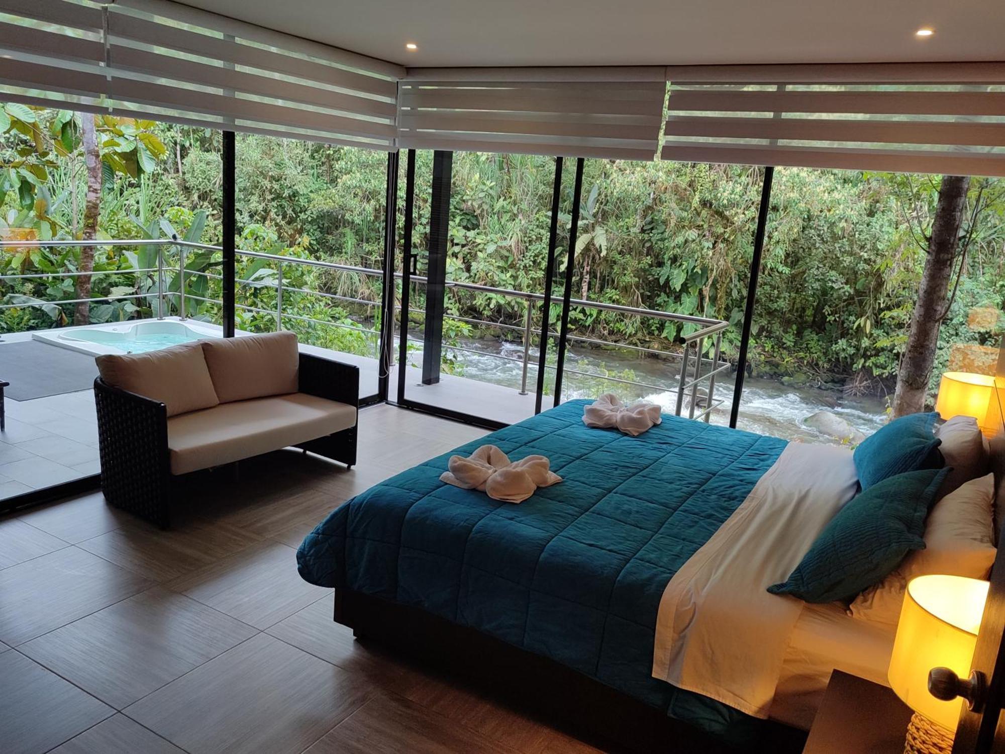Mindo Garden Lodge And Wildlife Reserve מראה חיצוני תמונה